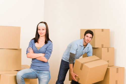 Screen-reader compatible webpage layout for West Hampstead removals